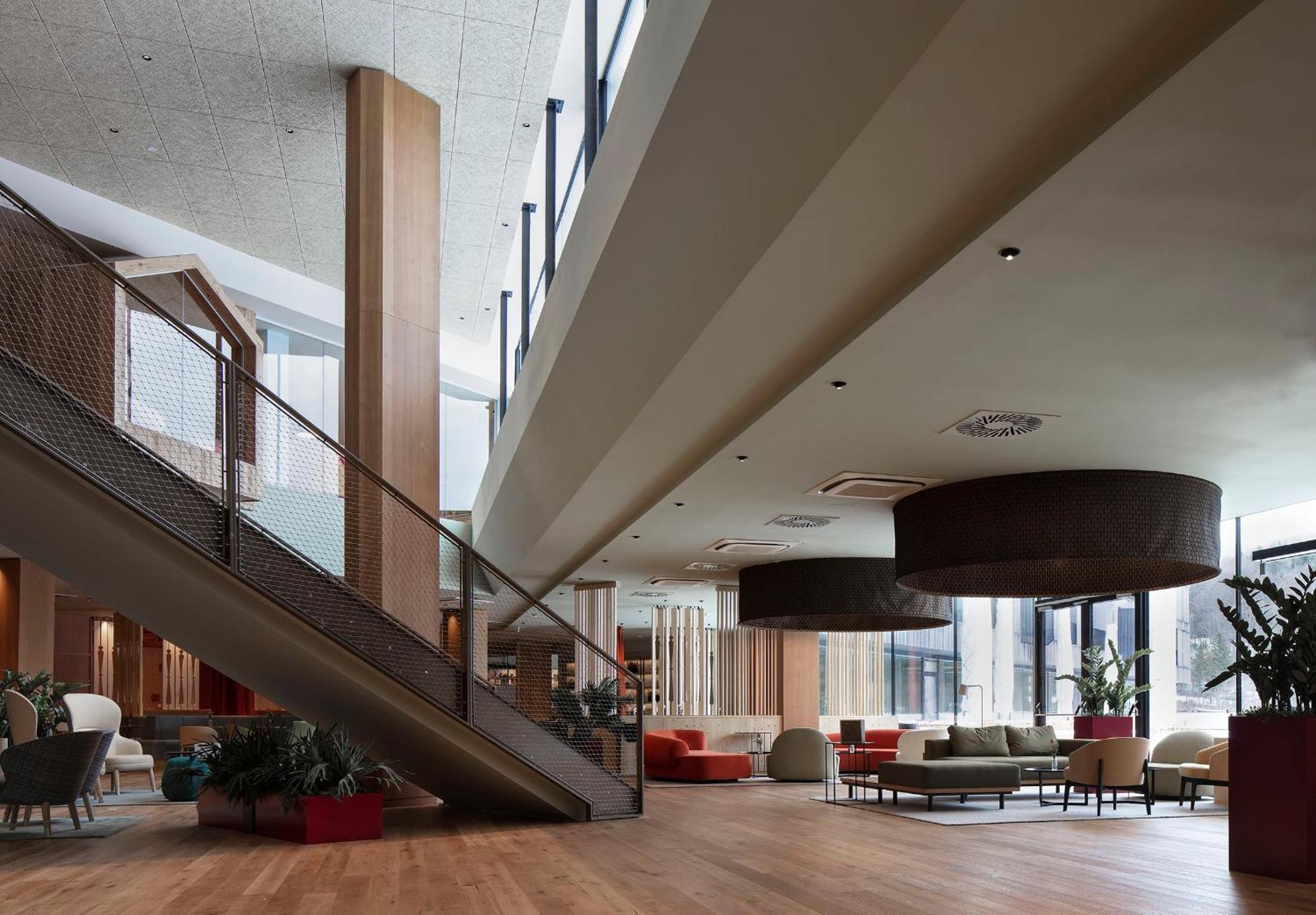 Falkensteiner Family Hotel Montafon - The Leading Hotels Of The World Schruns Esterno foto